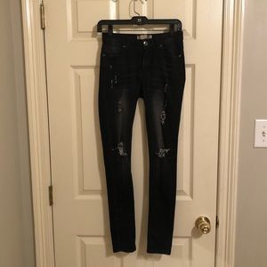 Black, ripped skinny jeans
